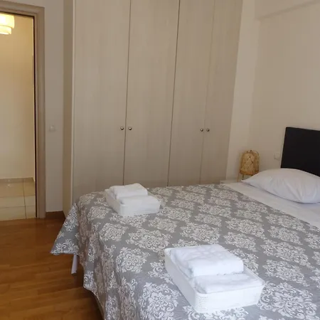 A&J Apartments Or Rooms Athens Airport Markópoulon Esterno foto