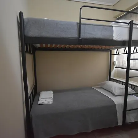 A&J Apartments Or Rooms Athens Airport Markópoulon Esterno foto