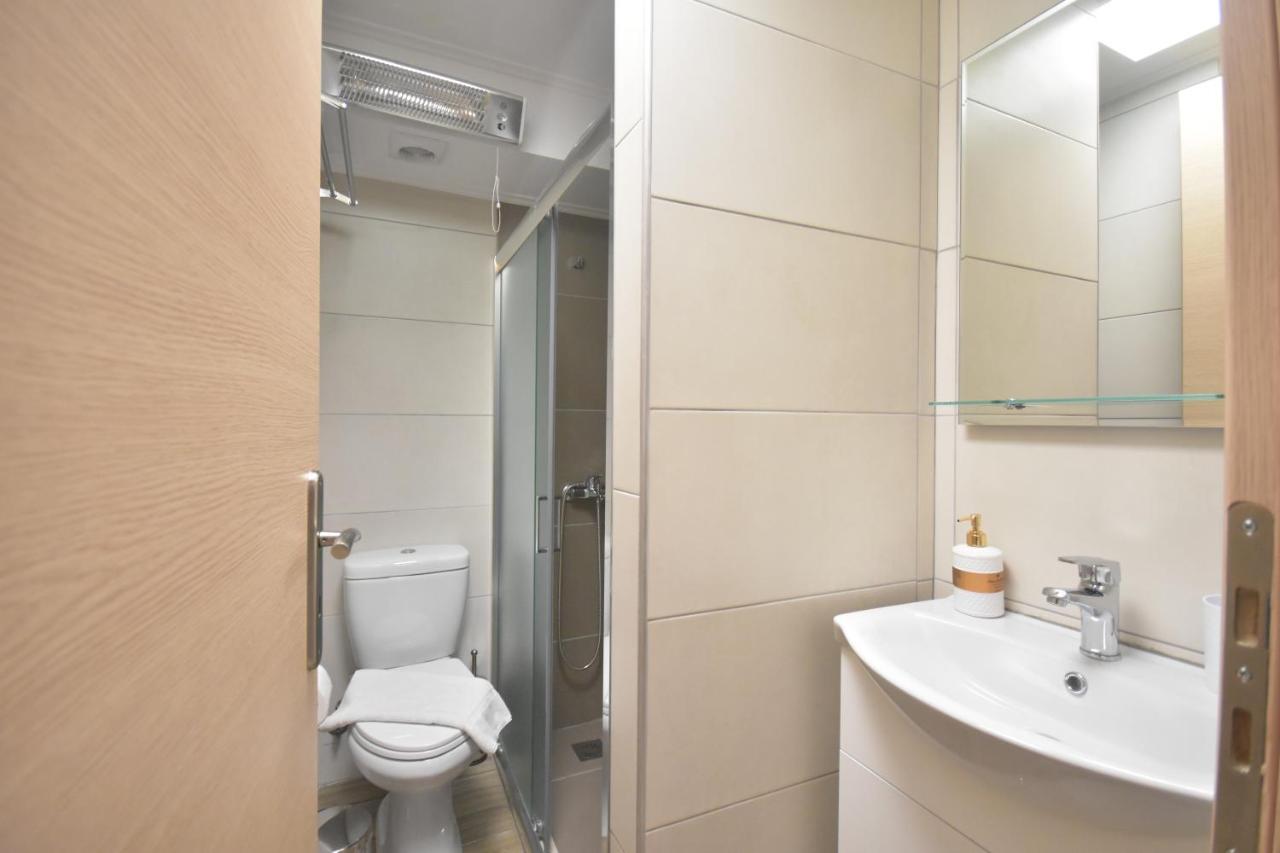 Apartment A&j Or Athens Airport *
