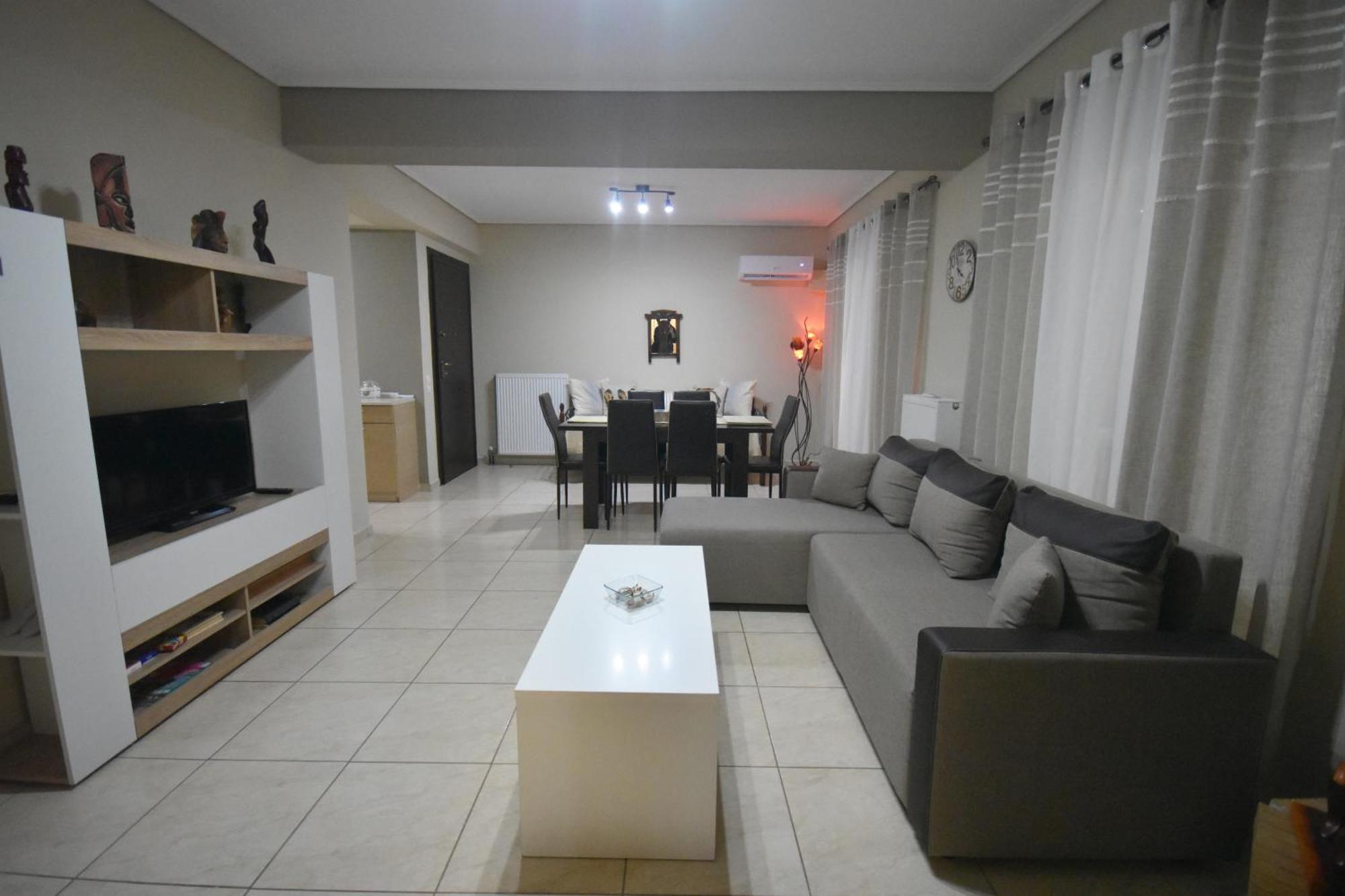 A&j Or Athens Airport Apartment